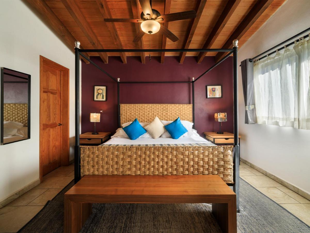 Hotel Amate Del Rio มาลินาลโค ภายนอก รูปภาพ