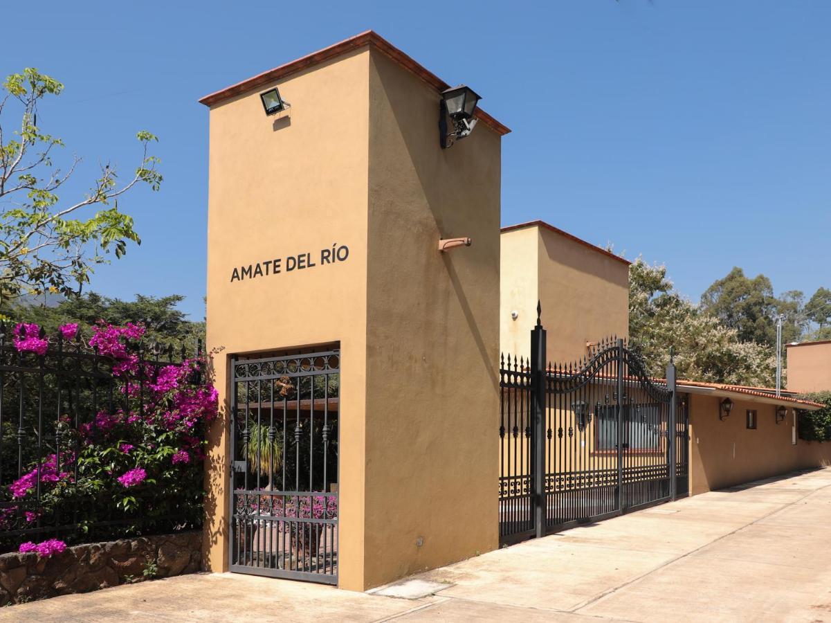 Hotel Amate Del Rio มาลินาลโค ภายนอก รูปภาพ